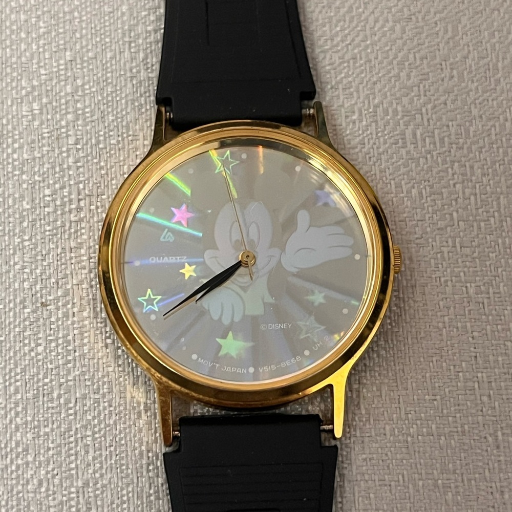 Vintage Lorus Disney Mickey Mouse Analog Watch, Gold Tone & Black Strap - Picture 2 of 7
